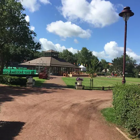 펜션 6 Pers With Warm Swimming Pool Access