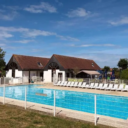 펜션 6 Pers With Warm Swimming Pool Access *